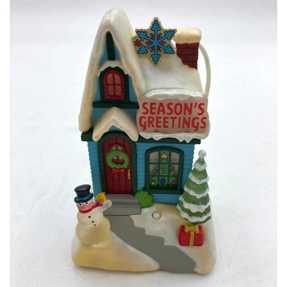 Hallmark Caroling Christmas‎ Cottage Season's Greetings Music & Lights 2009